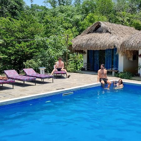 Nomadders Ha Giang Hostel Εξωτερικό φωτογραφία