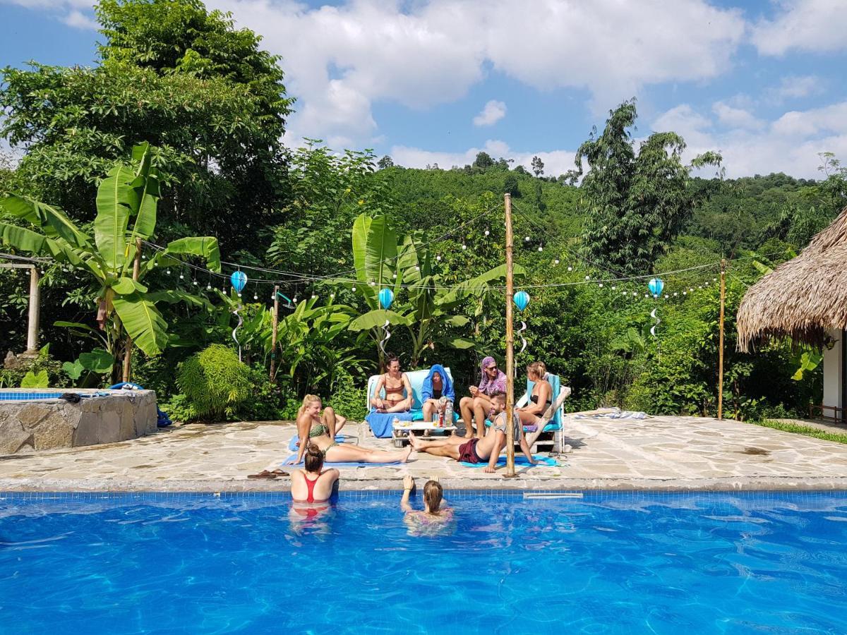 Nomadders Ha Giang Hostel Εξωτερικό φωτογραφία